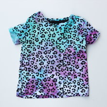 PREMADE - kids rainbow leopard tee